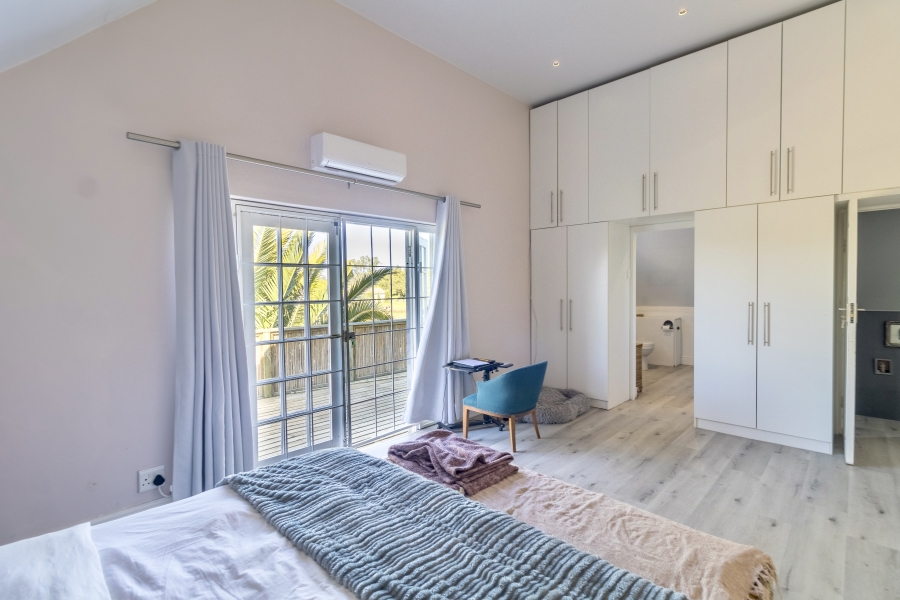 4 Bedroom Property for Sale in Cape Farms Western Cape